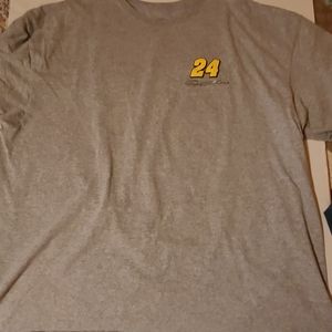 🦇2/$15 Jeff Gordon tshirt